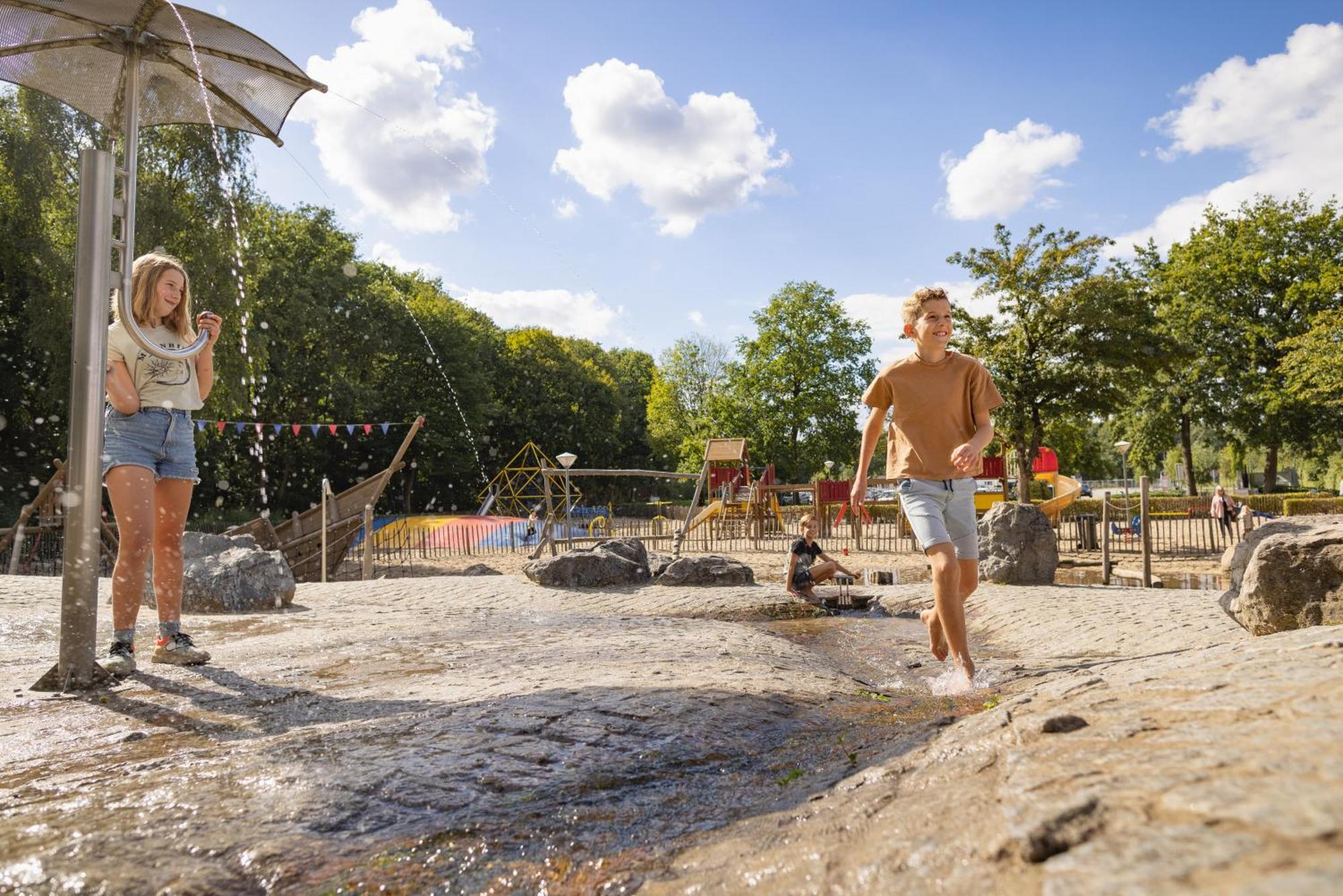 Camping Marvilla Parks Kaatsheuvel - Roan 外观 照片